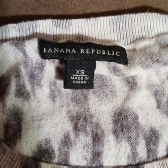 Top - Picture 2 of 2